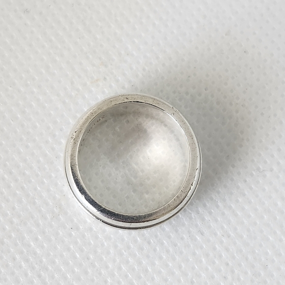 Tiffany & Co Sterling Silver Atlas Groove Ring Band Size 5.5 - Picture 6 of 7